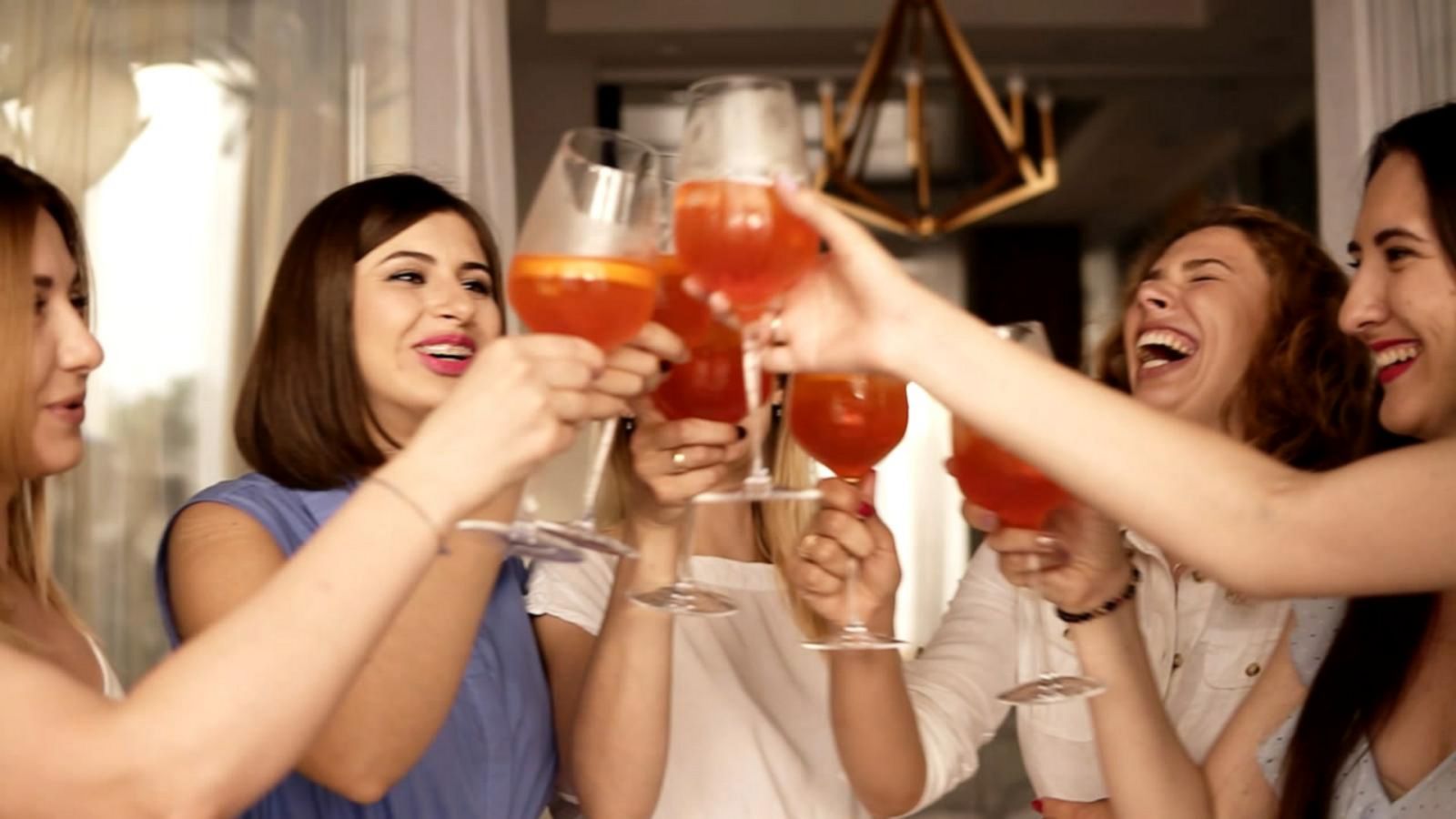VIDEO: Bachelorette parties are breaking the bank