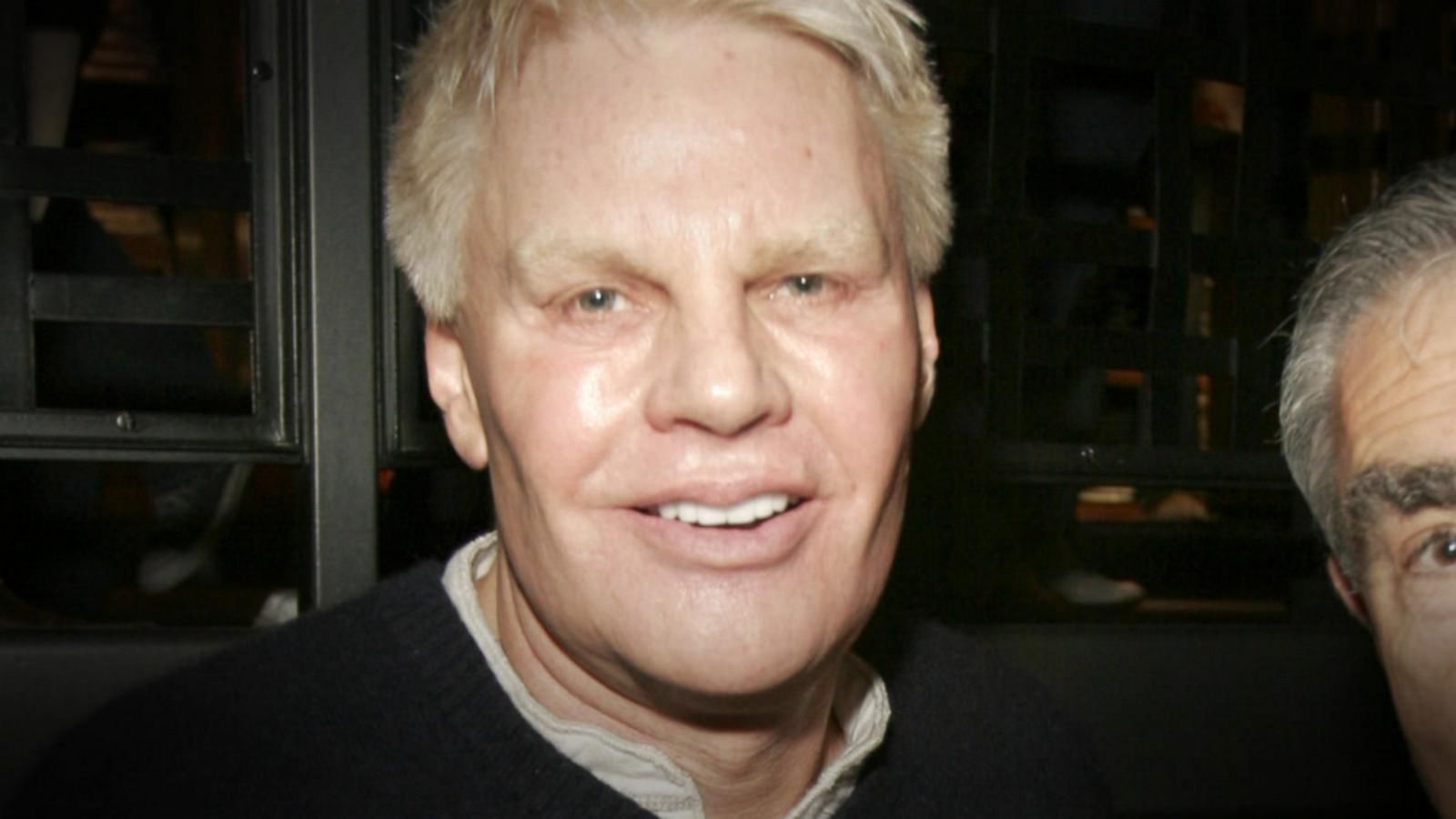 Former Abercrombie and Fitch CEO accused of sexual abuse - Good Morning ...