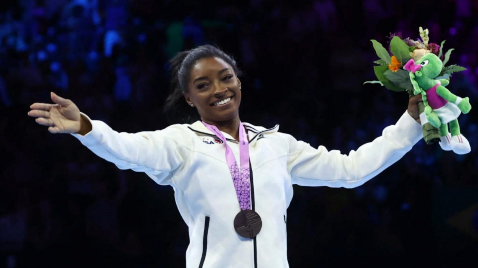 Simone Biles wins 20th world championships gold medal as US