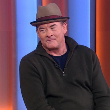 VIDEO: Comedian David Koechner plays 'Two Truths and a Lie' 