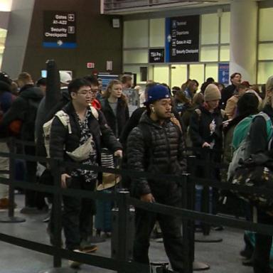 VIDEO: Smooth sailing in the skies as millions travel for Thanksgiving