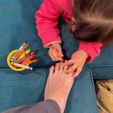 VIDEO: Dad gets crayon pedicure from toddler 