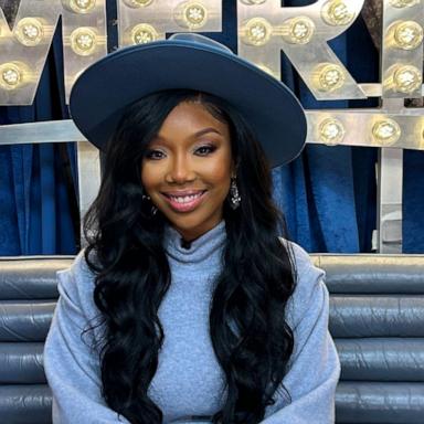 VIDEO: We played a holiday AMA with Brandy backstage at ‘GMA’