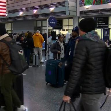 VIDEO: Millions of Americans dash home from holiday destinations