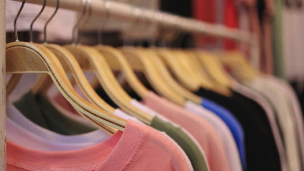 How To Buy and Sell Clothes on : Tips & Tricks You Need to Know