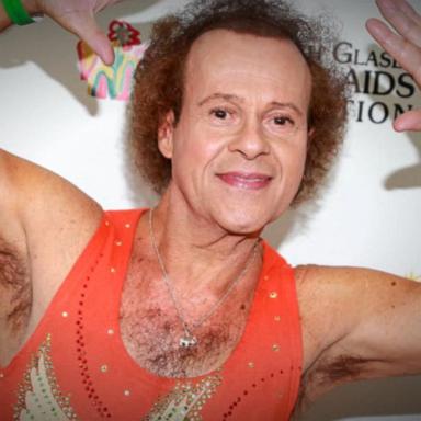 VIDEO: Richard Simmons interacts with fans after long absence