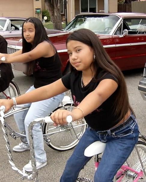 Lowrider discount bike girl