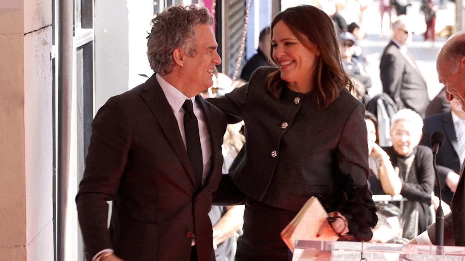 VIDEO: Jennifer Garner honors Mark Ruffalo at Hollywood Walk of Fame ceremony