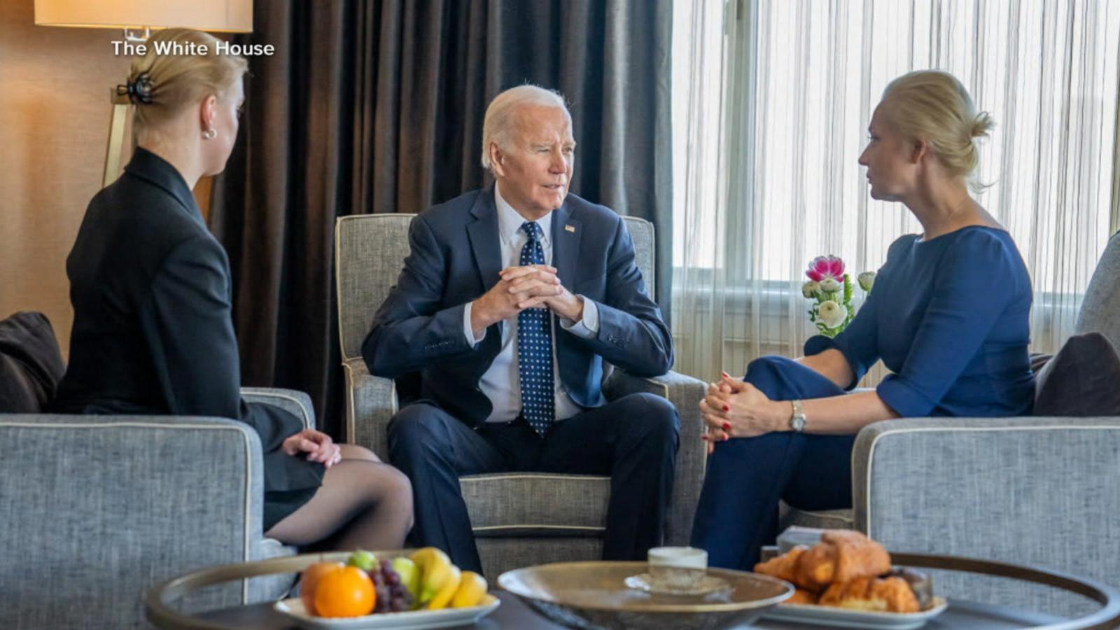 VIDEO: Biden meets with family of late Putin critic Alexei Navalny