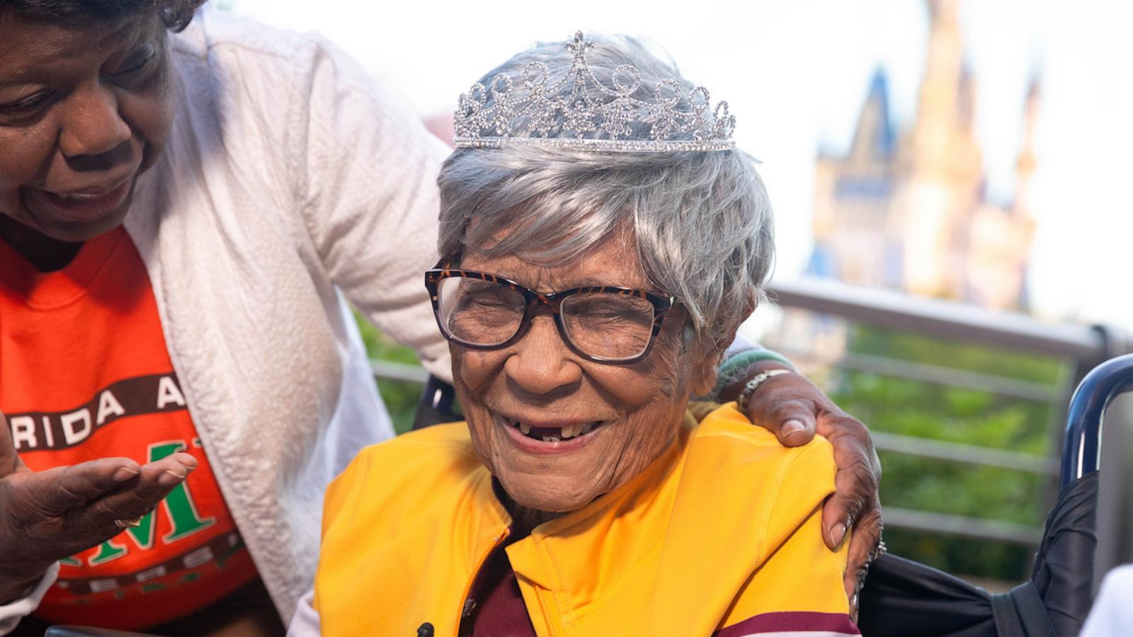 VIDEO: Woman celebrates turning 106 by visiting Walt Disney World for the 1st time