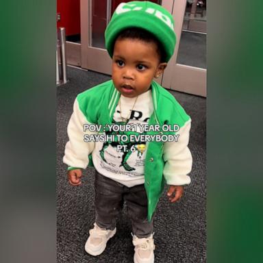 VIDEO: Adorable toddler goes viral for saying hi to everyone in the store