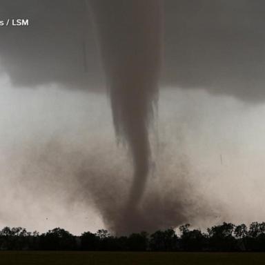 VIDEO: Tornadoes and flash flooding hit Texas