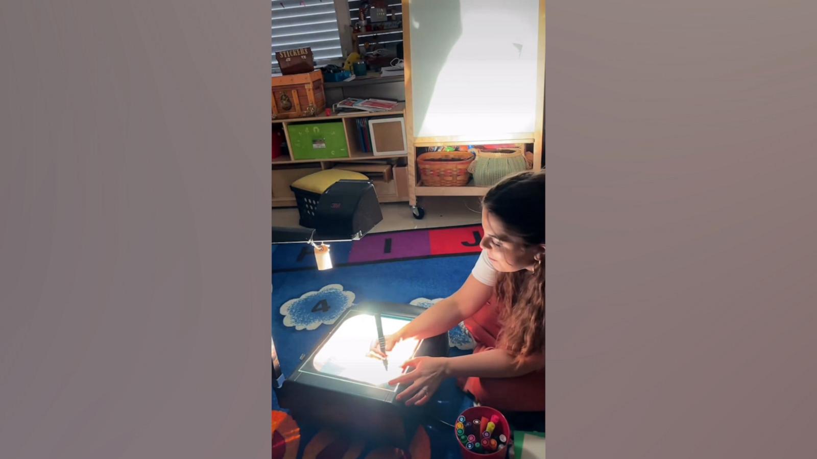 VIDEO: Pre-K students are fascinated by teacher's overhead projector