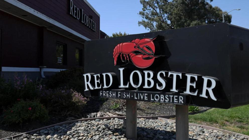 Red Lobster está fechando vários locais enquanto a empresa se prepara para pedir falência