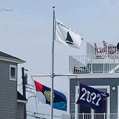 VIDEO: Photos of 2nd flag outside Alito’s house raise questions