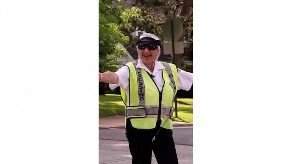 VIDEO: 89-year-old crossing guard retires after 47 years