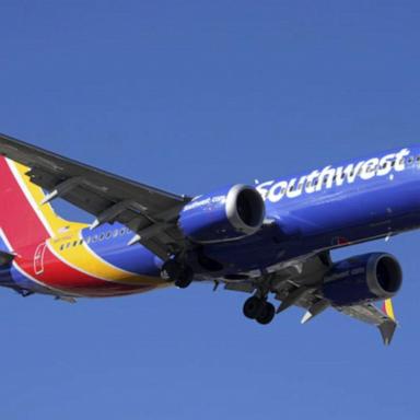 VIDEO: Southwest plane drops 500 feet as it approaches airport