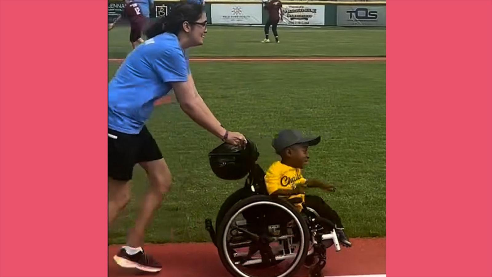 VIDEO: Young student get a joyous baseball celebration with help from teacher