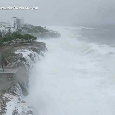 VIDEO: Tropical Storm Beryl takes aim at Texas Gulf Coast