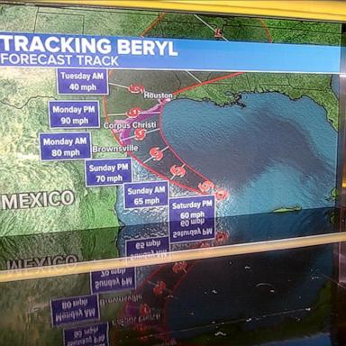 VIDEO: Tropical storm Beryl heads for Texas coast