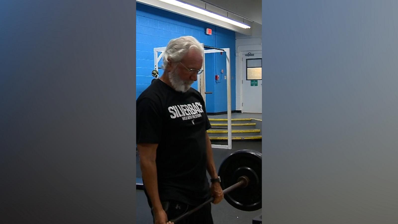 VIDEO: 74-year-old power lifter breaks national record