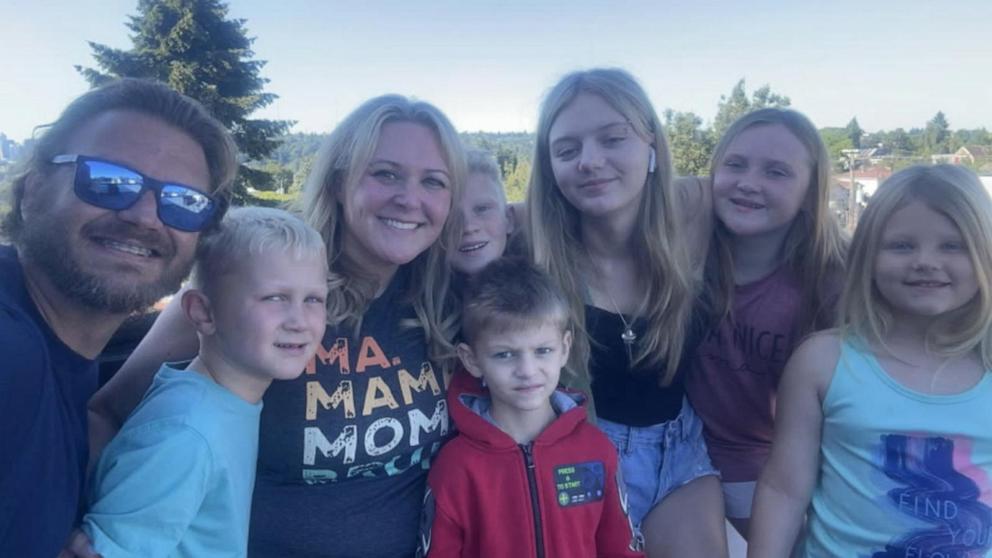 VIDEO: Family speaks out after being left behind in Alaska by cruise line