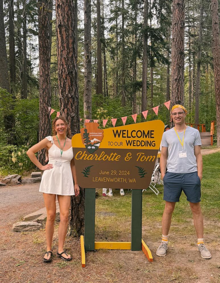 PHOTO: Charlotte Massey and Tom Shellum held an epic summer camp-themed wedding.