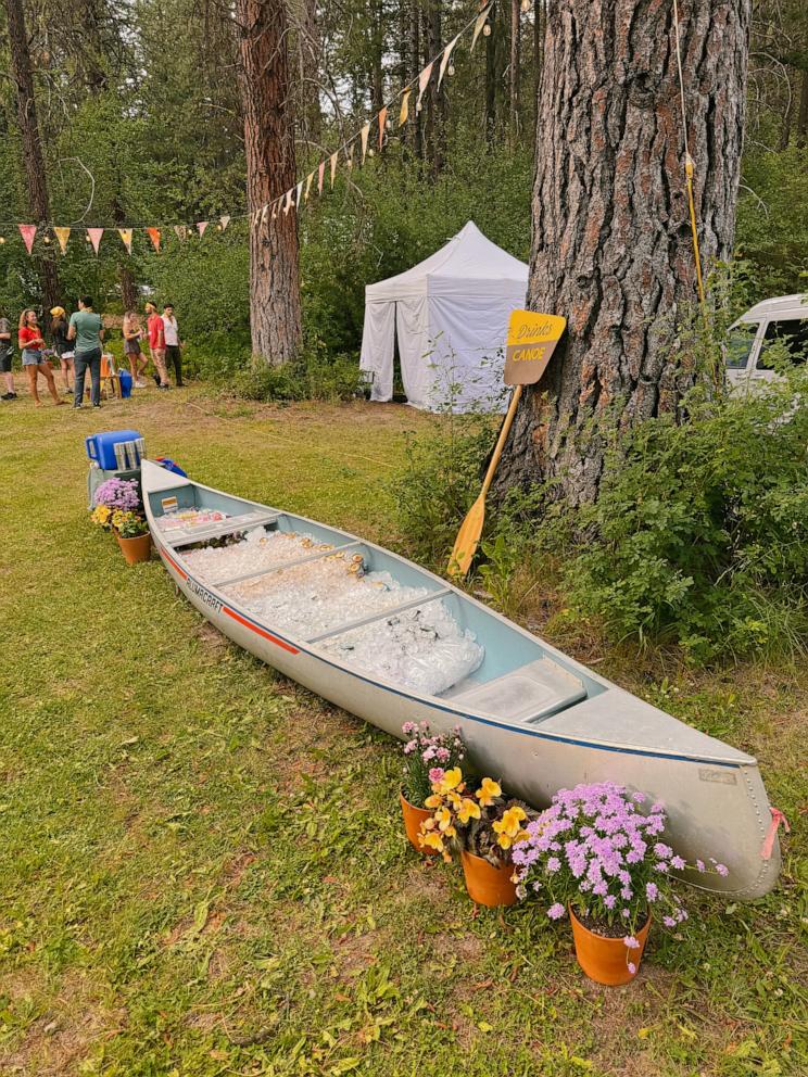 PHOTO: From camp counselors to s'mores, Charlotte Massey and Tom Shellum's wedding had all the summer camp essentials.