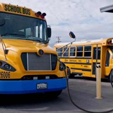 VIDEO: Oakland school district switches to electric school bus fleet