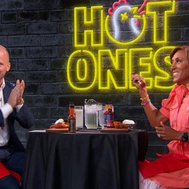 VIDEO: 'Hot Ones' host Sean Evans puts Robin Roberts in the hot seat