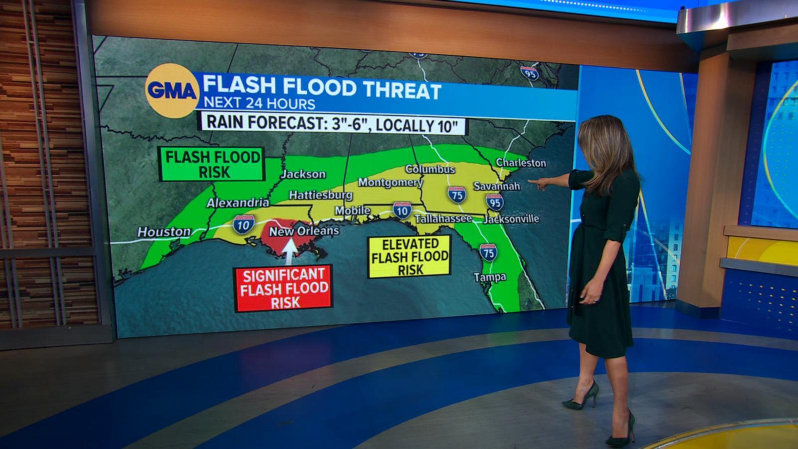 VIDEO: Flash flood threat for Gulf Coast