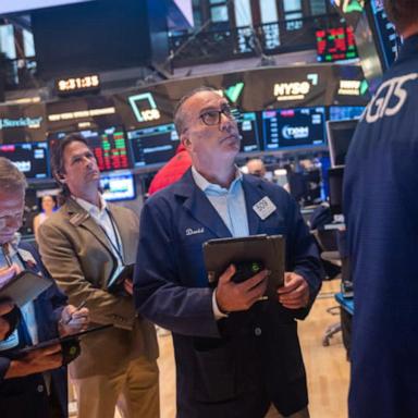 VIDEO: Stock market falls amid disappointing jobs report