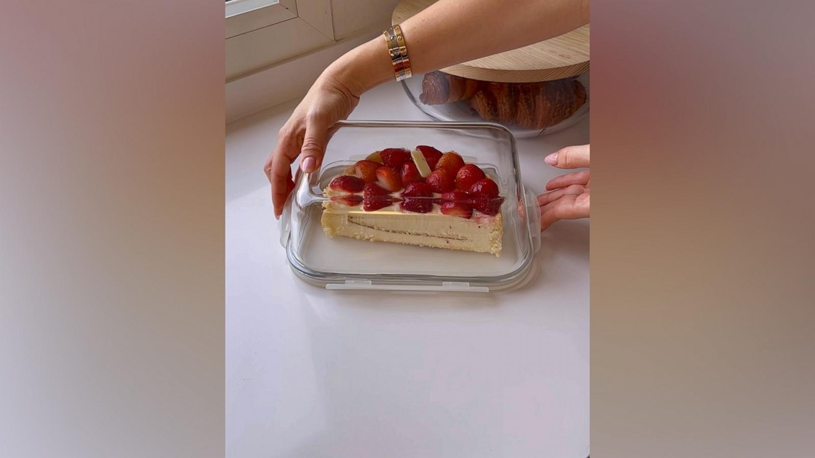 PHOTO: Leftover cake stored in a reusable glass container.