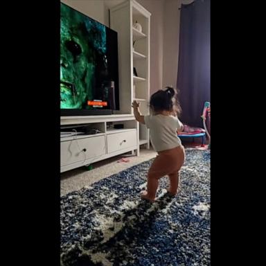 VIDEO: Watch this toddler rock out to the ‘Halloween’ theme song