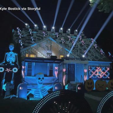 VIDEO: House has epic ‘Beetlejuice’-inspired Halloween lights display