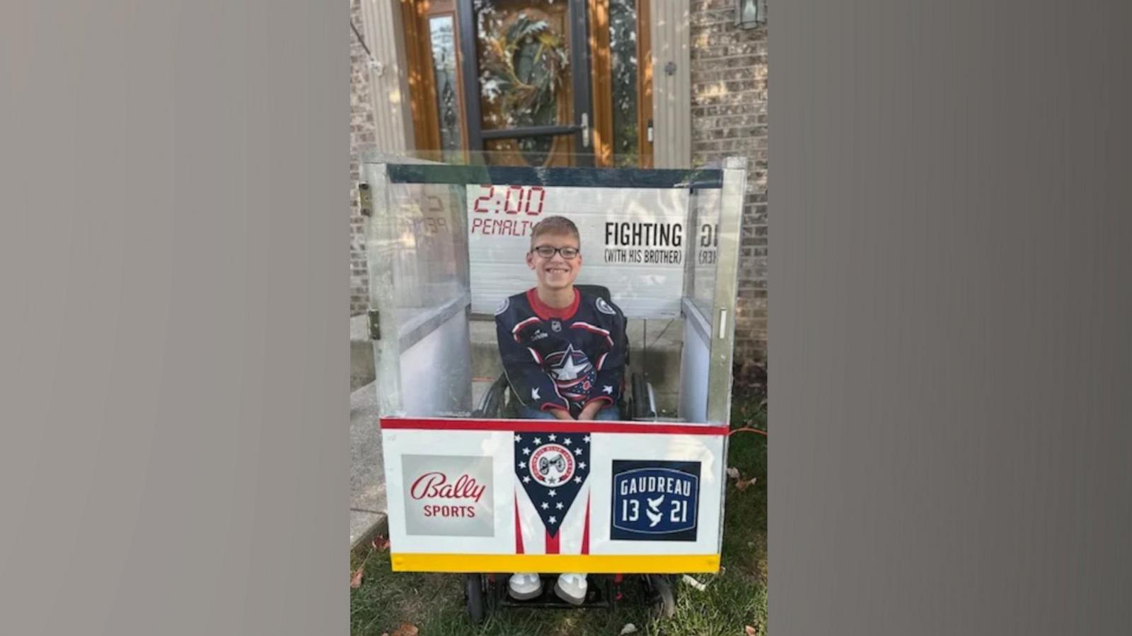 VIDEO: 11-year-old transforms his wheelchair into penalty box costume