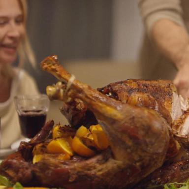 VIDEO: How to save on your traditional Thanksgiving dinner