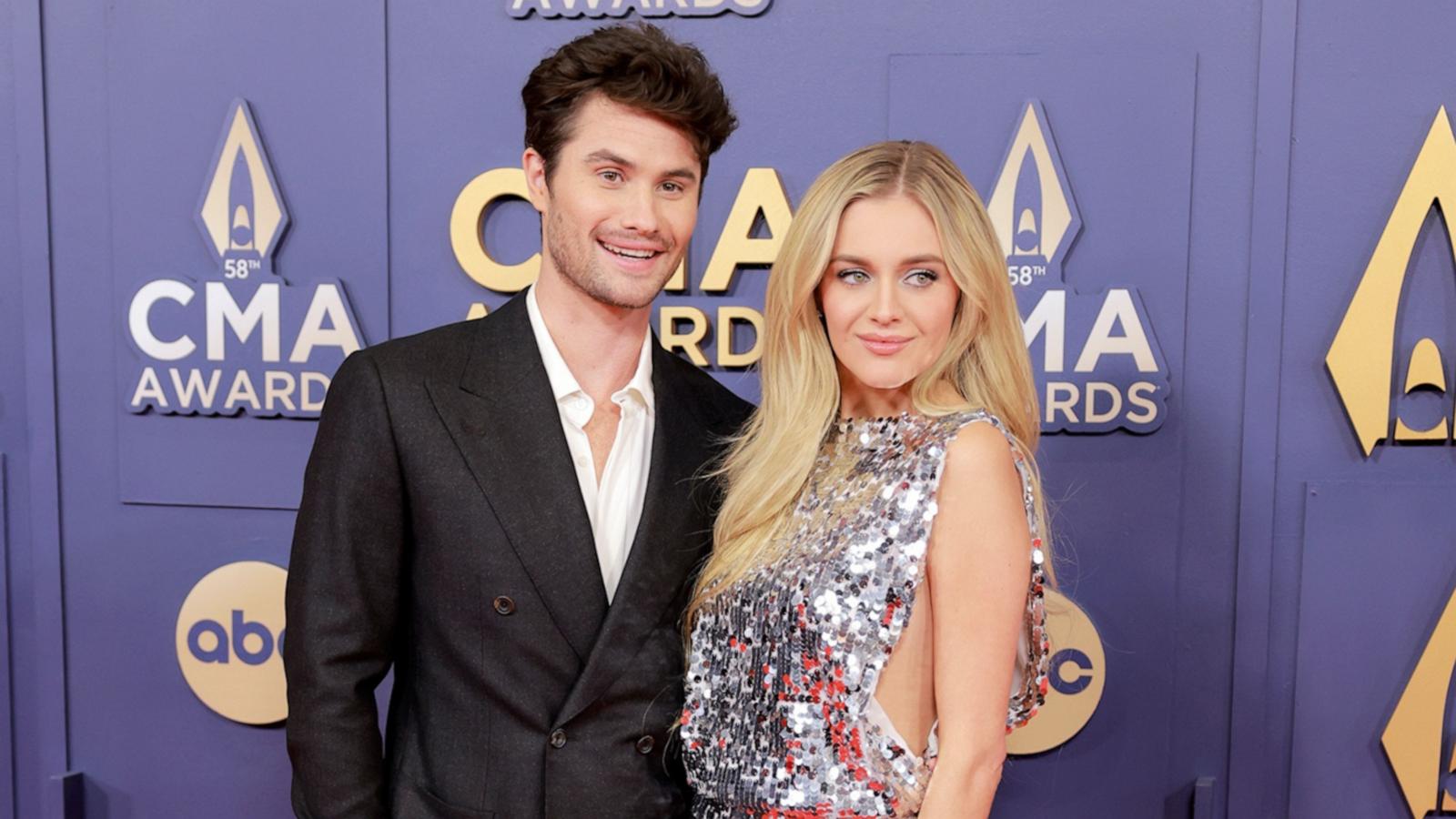 VIDEO: Celebrity couples hit the 2024 CMA Awards red carpet together