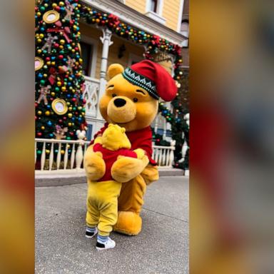 The two shared a sweet hug at Disneyland Paris.