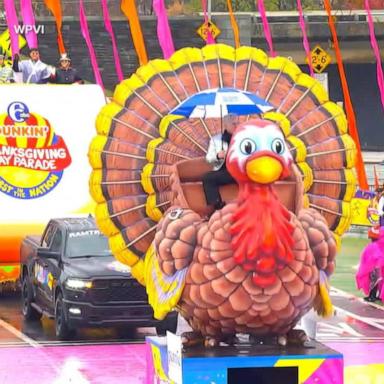 VIDEO: Highlights from the 6abc Dunkin’ Thanksgiving Day Parade in Philadelphia