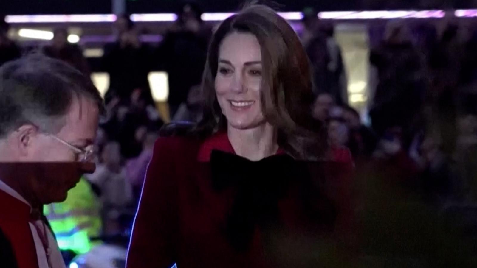 Members of the royal family attended the "Together at Christmas" carol service at Westminster Abbey Dec. 6th, hosted by Princess Kate.