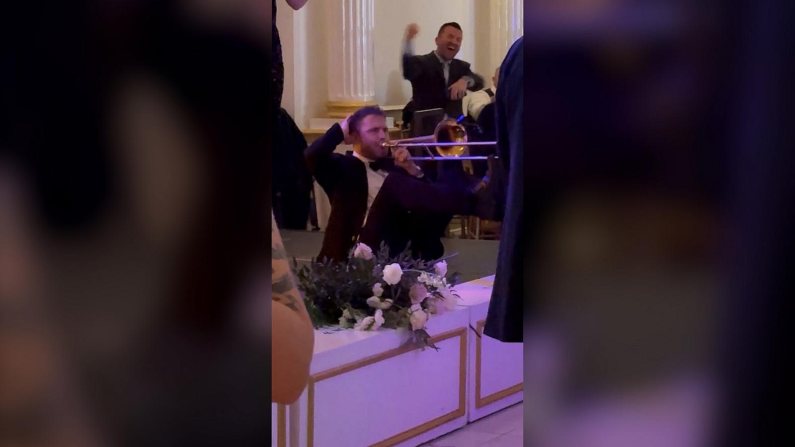 Grammy-winning trombonist Jonathan Arons entertained wedding guests with his musical talent -- and his dance moves.