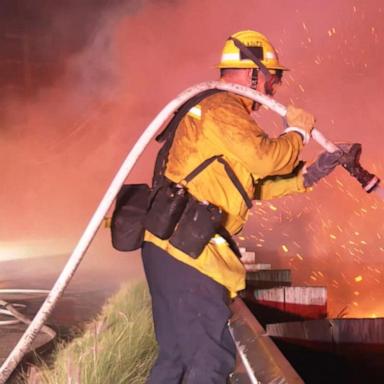 VIDEO: Malibu wildfire prompts evacuations