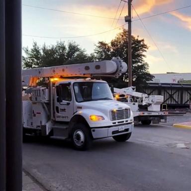 VIDEO: 1 dead after Texas train derailment