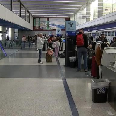 VIDEO: Major airlines offering storm waivers to travelers ahead of storm