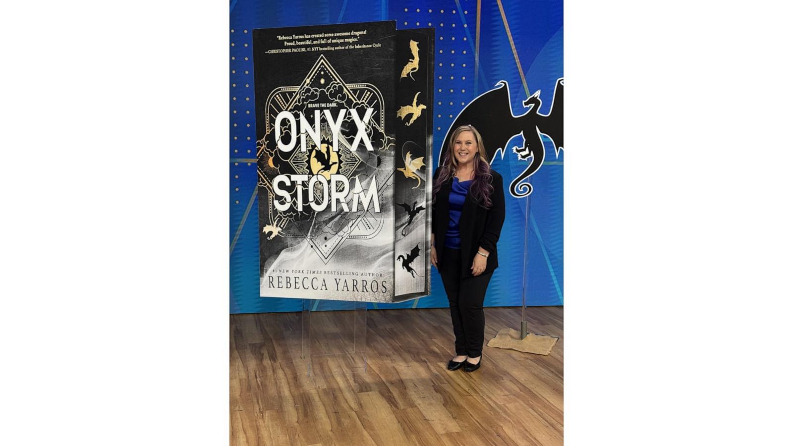 VIDEO: Rebecca Yarros breaks down the 'Onyx Storm' book cover