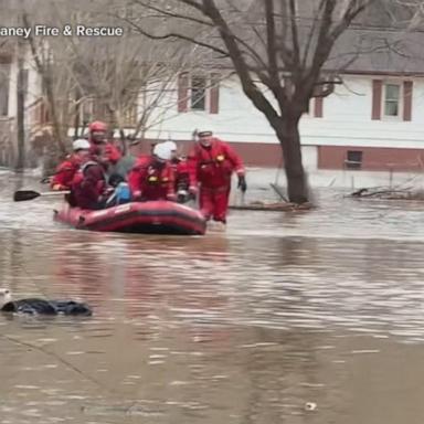 VIDEO: Deadly flash flooding hits parts of the South