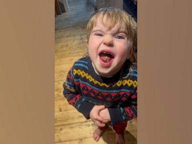 WATCH:  3-year-old tries raw cacao thinking it's chocolate