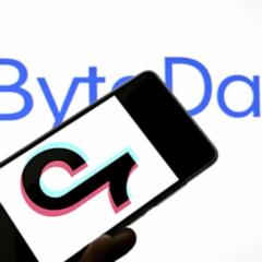 Clock ticks down on new US TikTok ban deadline