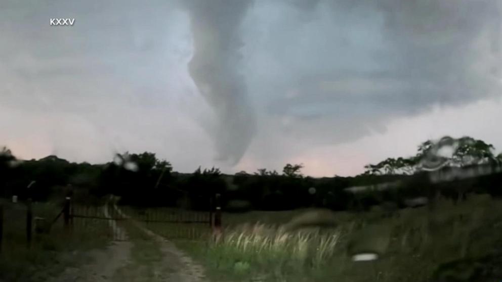 Millions from Texas to Kentucky in path of severe storms | GMA